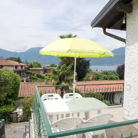 Villa Allegra - Villa Panoramica Con Due Appartamenti Sul Lago Maggiore بيت للعطل *